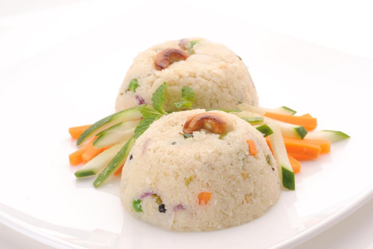 Balaji Grand 호텔 Kākināda 외부 사진